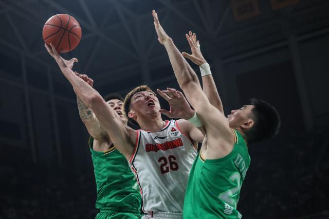 天博官网-【观察】周琦牵手首钢是一笔双赢的交易吗?